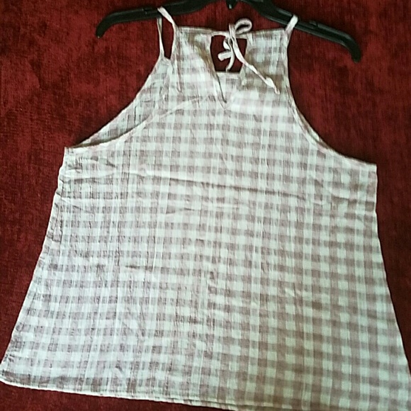 PINK ROSE Halter Top - Picture 3 of 3